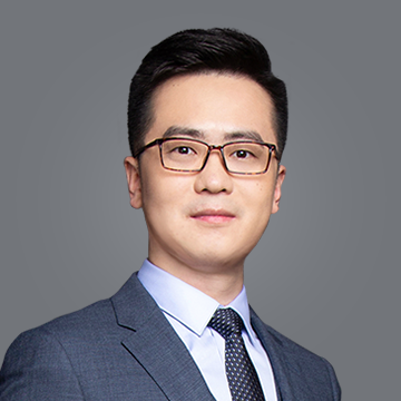 龚成思众合理论法讲师毕业于中南财经政法大学,律所高级合伙人.